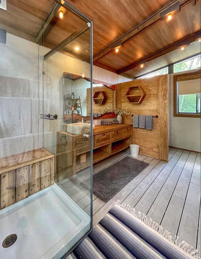 GLAT camping bathroom interior