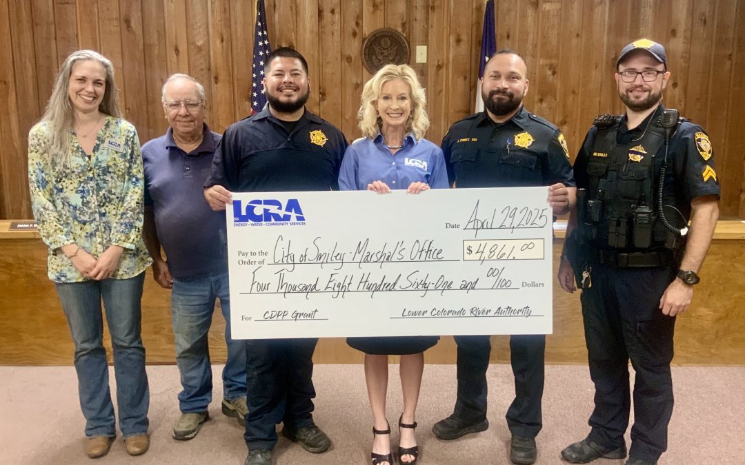 LCRA awards $4,861 grant to Smiley Marshal’s Office for safety equipment